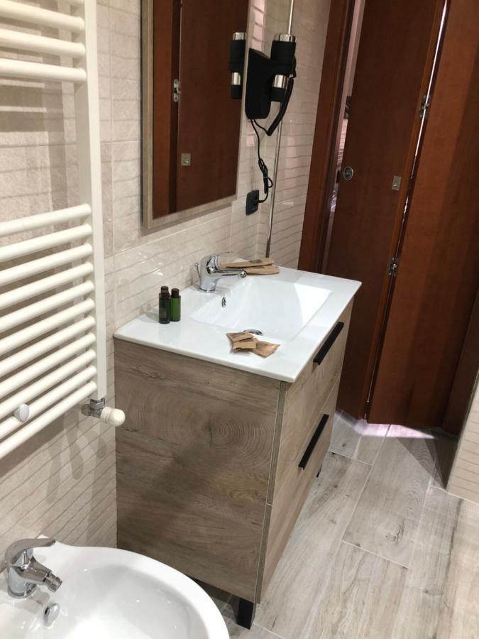 Rosabella Casa Vacanze Bari Ngoại thất bức ảnh